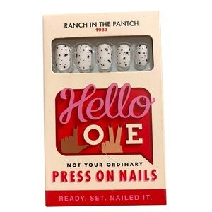 Hello Love Press-On Nails